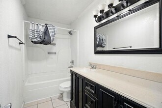 5123 38th St in Lubbock, TX - Building Photo - Building Photo