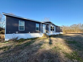 1209 Pleasant Hill Church Rd in Boaz, AL - Building Photo - Building Photo