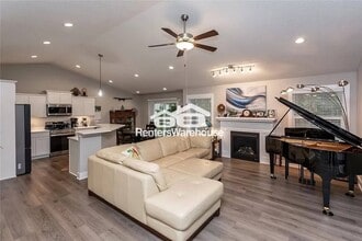 1317 NW 27th St in Ankeny, IA - Building Photo - Building Photo