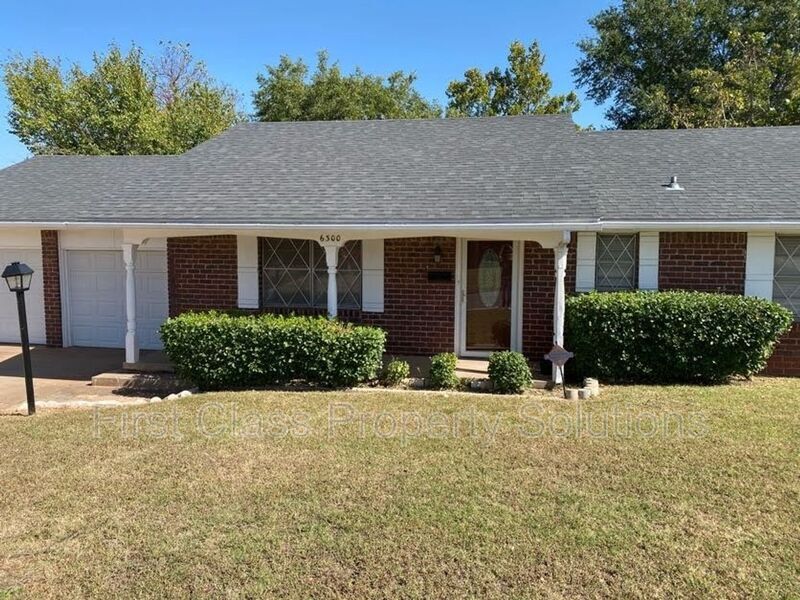 6300 N Wildewood Dr in Oklahoma City, OK - Building Photo