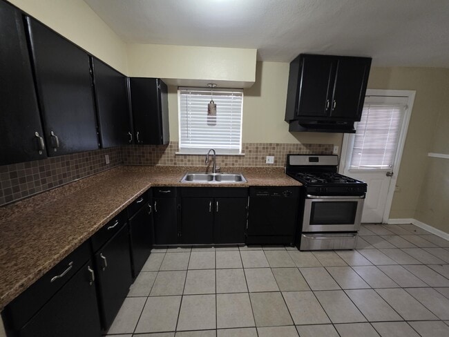 2135 Richmond St in Baker, LA - Building Photo - Building Photo