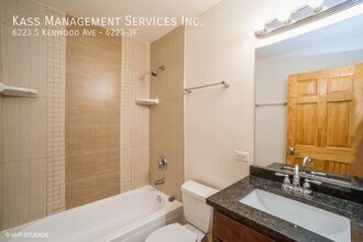 6223 S Kenwood Ave in Chicago, IL - Building Photo - Building Photo