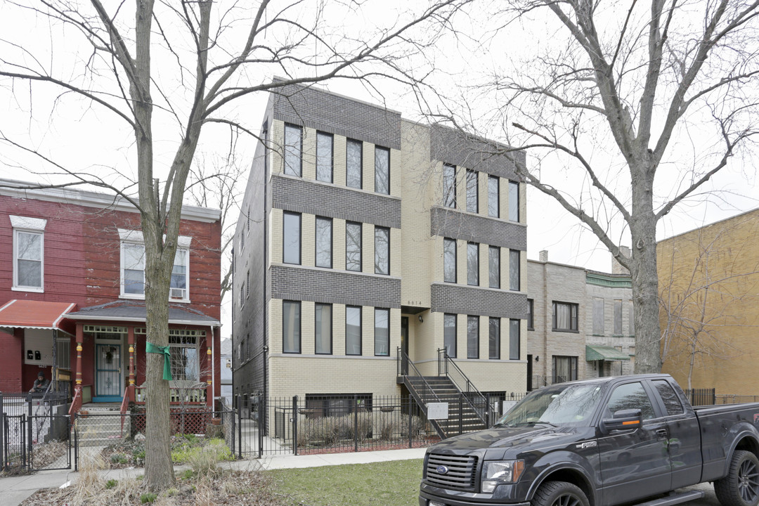 6614 S Ingleside Ave in Chicago, IL - Building Photo