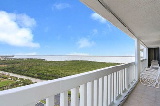 9960 S Ocean Dr-Unit -1803 in Jensen Beach, FL - Building Photo - Building Photo
