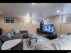137 E 600 N in Provo, UT - Building Photo - Building Photo