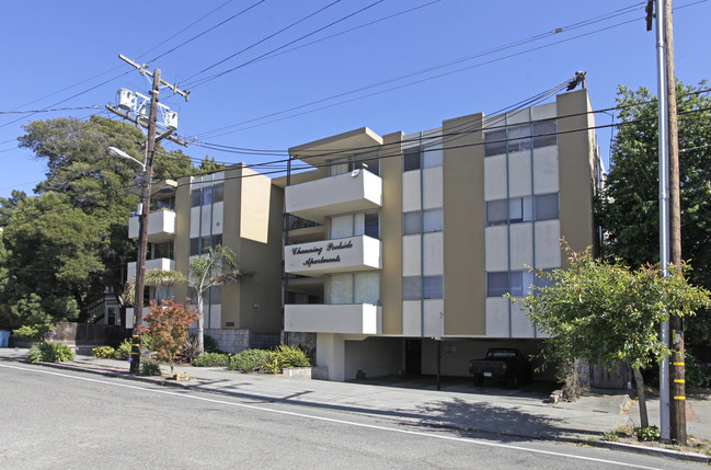 Channing Poolside Apartments in Berkeley, CA - Building Photo - Building Photo