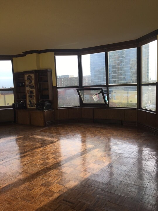 901 S Plymouth Ct-Unit -2405 in Chicago, IL - Building Photo