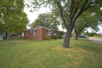 10 S 106th E Pl in Tulsa, OK - Building Photo - Building Photo