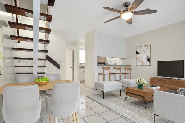 798 Crandon Blvd in Miami, FL - Building Photo - Building Photo