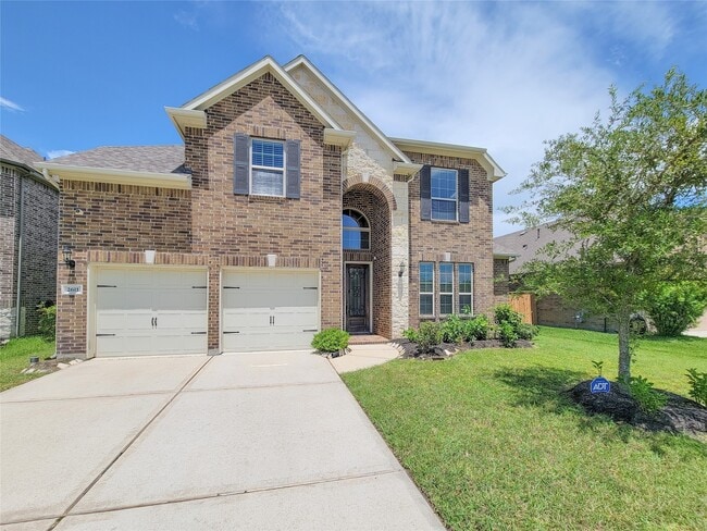 property at 2611 Yaletzi Ln