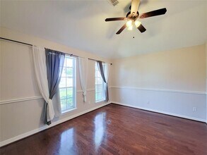 3218 Vanity Dr in Pearland, TX - Building Photo - Building Photo