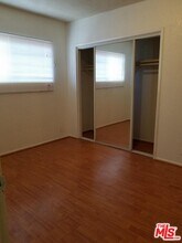 961 S Kenmore Ave in Los Angeles, CA - Building Photo - Building Photo