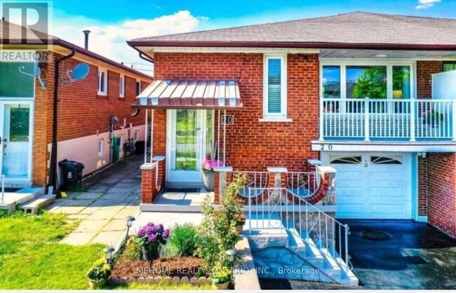 property at 20 Faye Dr