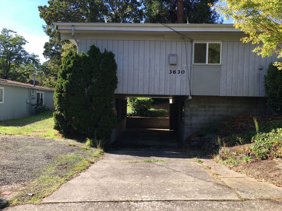 3620-3630 Willamette St in Eugene, OR - Building Photo