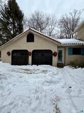 488 Cognewaugh Rd in Greenwich, CT - Building Photo - Building Photo