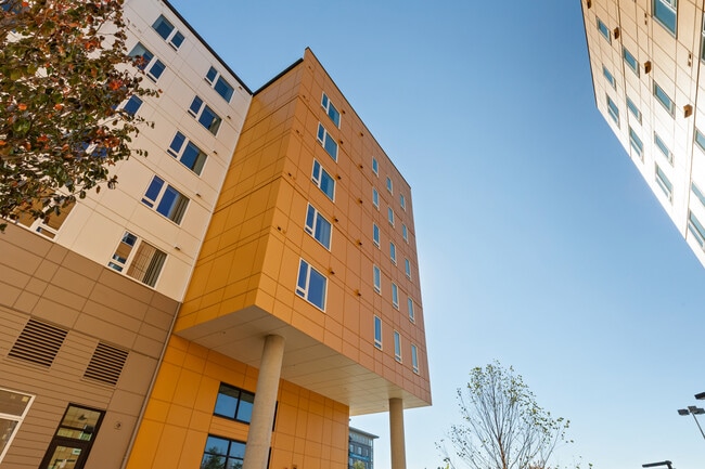 Copperleaf in Seattle, WA - Building Photo - Building Photo