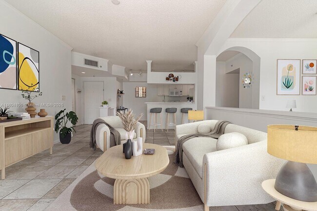 17125 N Bay Rd in Sunny Isles Beach, FL - Building Photo - Building Photo