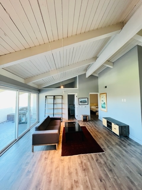 7512 Vieja Castilla Way in Carlsbad, CA - Building Photo - Building Photo