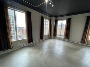 10024 Jasper Ave in Edmonton, AB - Building Photo - Building Photo