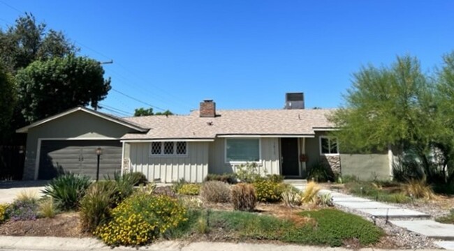 1413 S Grant St in Visalia, CA - Building Photo - Building Photo