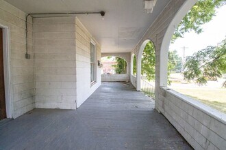 116 S College Ave in Columbia, MO - Building Photo - Building Photo