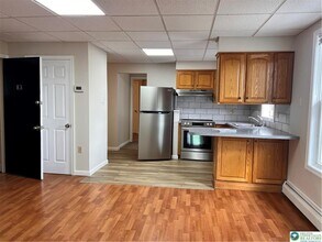 402 Prospect Ave in Bethlehem, PA - Building Photo - Building Photo