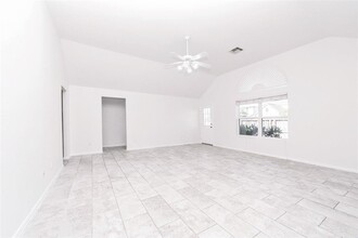 19602 Atherton Bend Ln in Cypress, TX - Foto de edificio - Building Photo