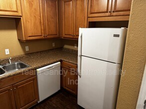 7071 Lake Joanne Dr in Pensacola, FL - Building Photo - Building Photo
