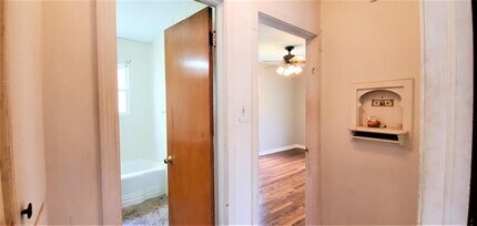 1111 Ave A in Denton, TX - Building Photo - Building Photo