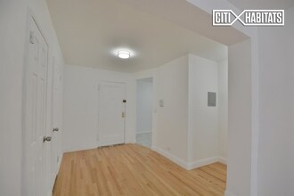 2420 Morris Ave-Unit -3G in Bronx, NY - Foto de edificio - Building Photo