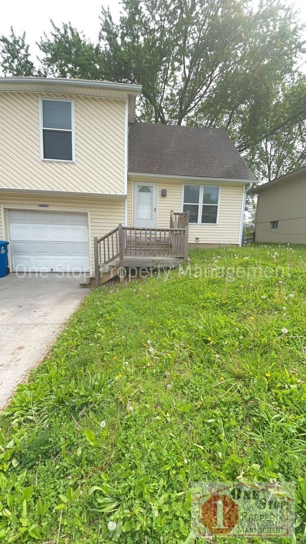 property at 18807 E 18th St N