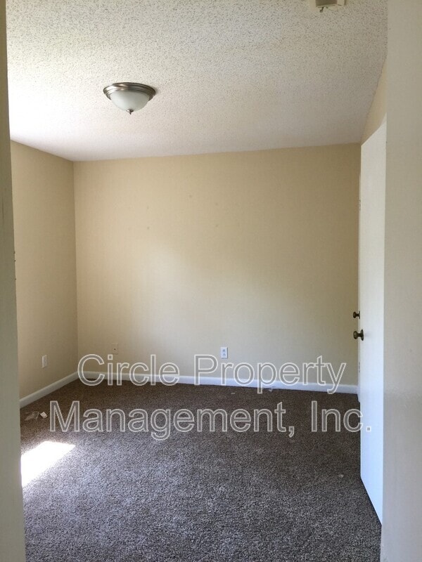 property at 126 Claybill Dr