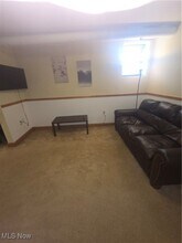 11433 Ashbury Ave in Cleveland, OH - Building Photo - Building Photo