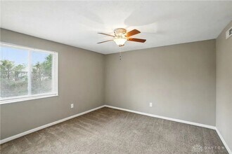 765 Clareridge Ln in Dayton, OH - Building Photo - Building Photo