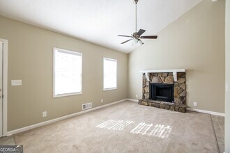 302 W Paulding Blvd in Dallas, GA - Building Photo - Building Photo