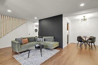 7995 E Mississippi Ave in Denver, CO - Building Photo - Building Photo