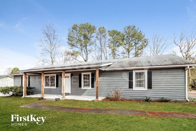1715 Straw Valley Rd in Lawrenceville, GA - Building Photo - Building Photo