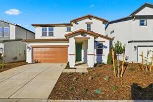 7634 Flatbow Wy in Sacramento, CA - Building Photo