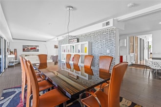 11734 Lake Willis Dr in Orlando, FL - Foto de edificio - Building Photo