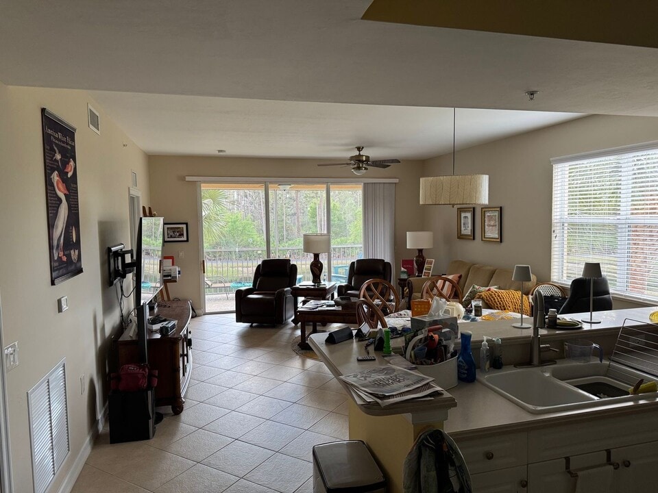 10550 Amiata Way in Ft. Myers, FL - Building Photo