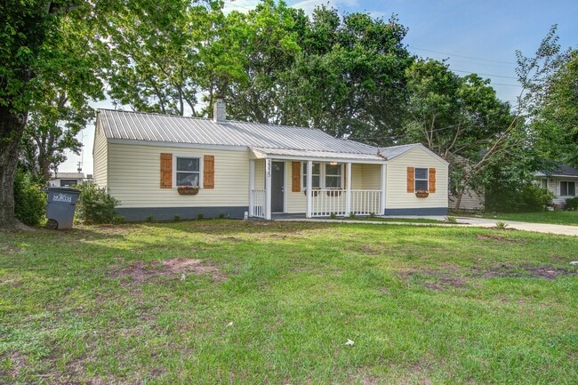 2325 Elegans Dr in North Charleston, SC - Building Photo - Building Photo