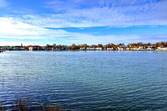 800 Quinnipiac Ave in New Haven, CT - Building Photo - Building Photo