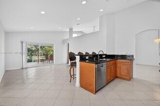 10624 Plainview Cir in Boca Raton, FL - Building Photo - Building Photo