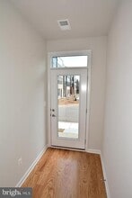 43398 Apple Orch Sq in Ashburn, VA - Building Photo - Building Photo