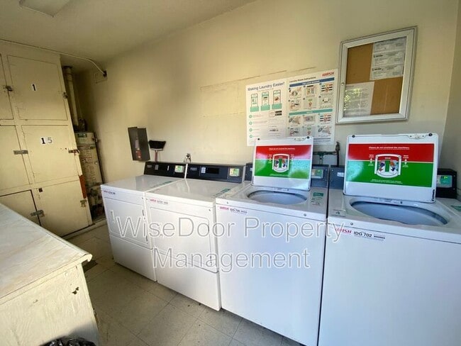 14631 Christine Dr in Whittier, CA - Building Photo - Building Photo