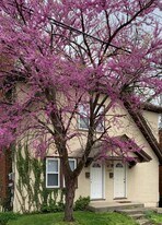 3260 Berwyn Pl, Unit 1 in Cincinnati, OH - Building Photo