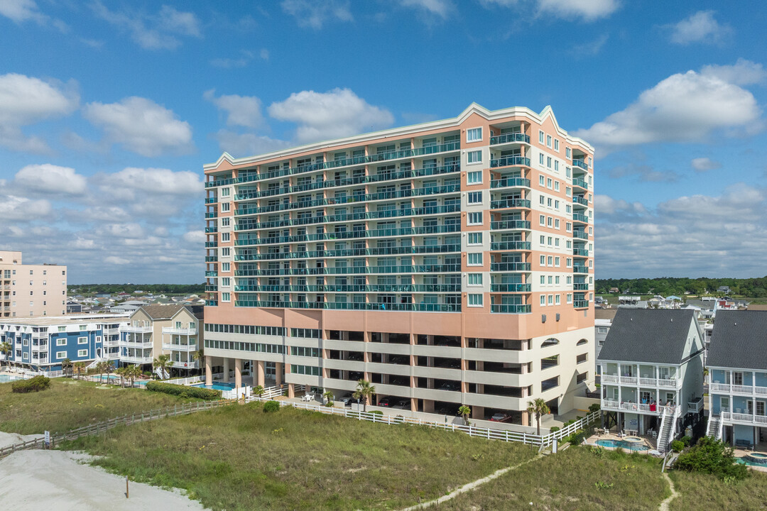 Laguna Keyes Oceanfront Resort in North Myrtle Beach, SC - Foto de edificio