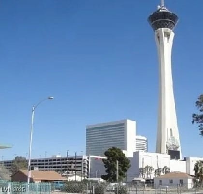 239 W Cleveland Ave, Unit 6 in Las Vegas, NV - Building Photo - Building Photo
