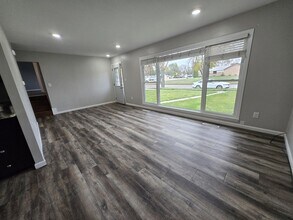 1618 S 18th St in Grand Forks, ND - Building Photo - Building Photo