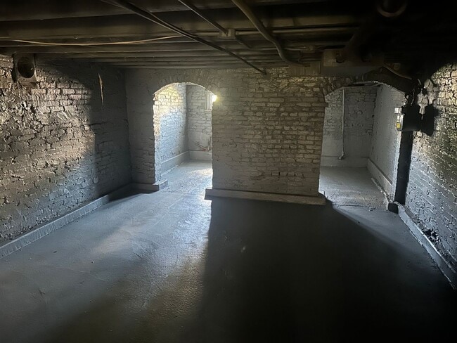 3631 W Belvedere Ave in Baltimore, MD - Building Photo - Building Photo